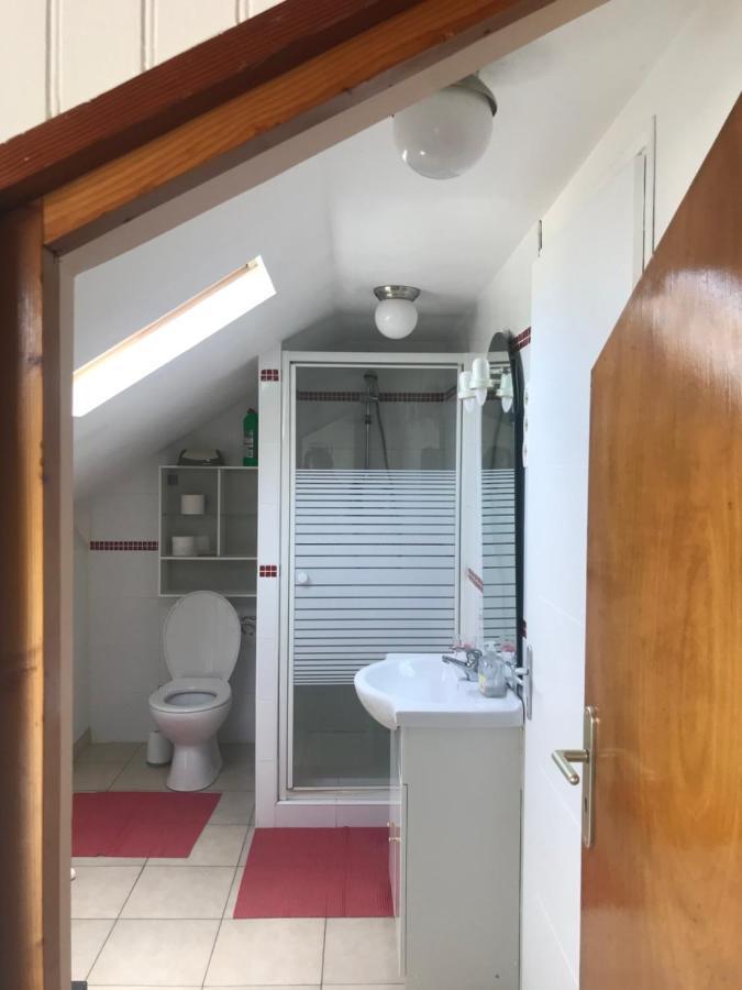Chelles - Paris - Disneyland Marne La Vallee Екстериор снимка
