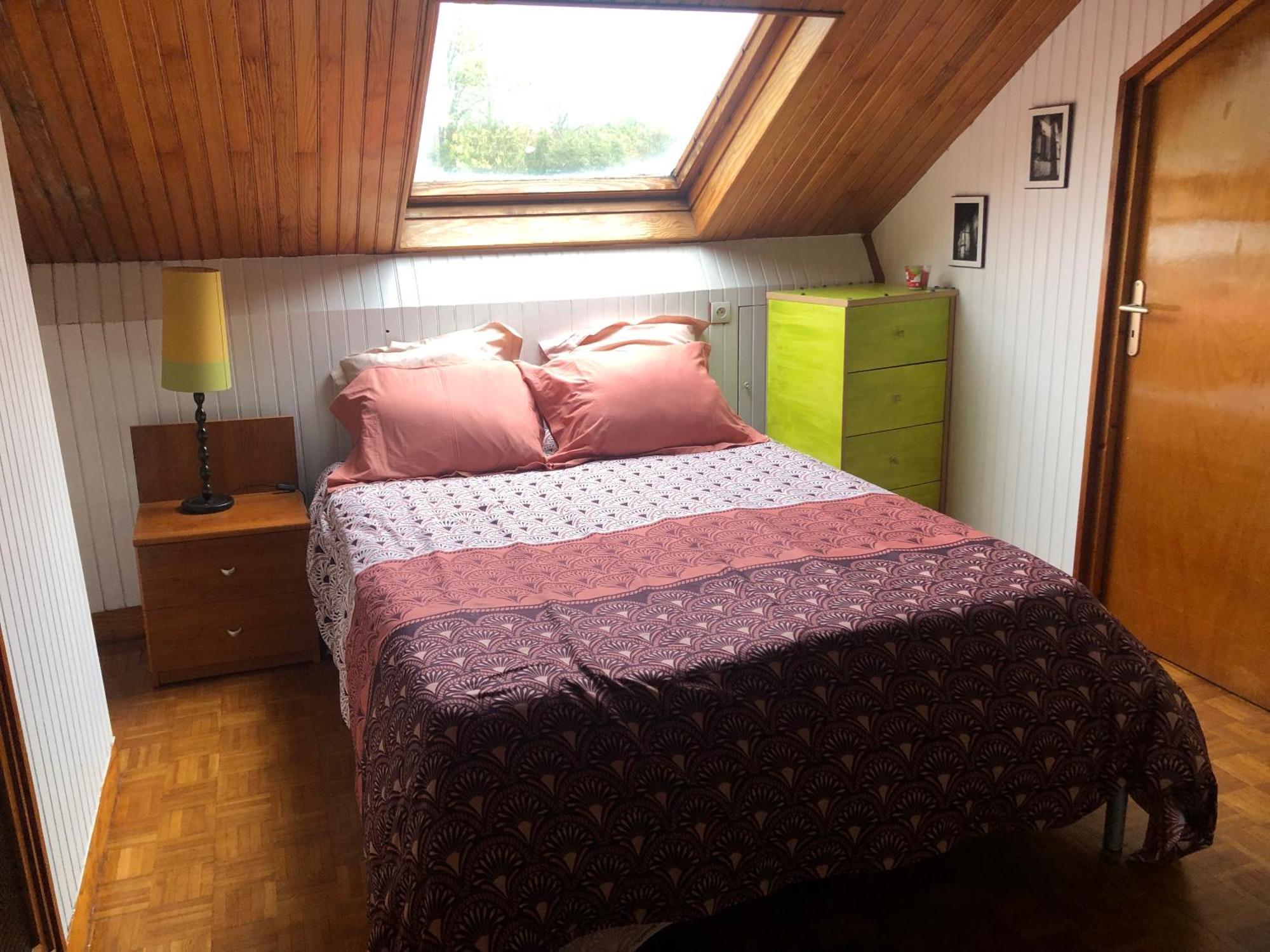 Chelles - Paris - Disneyland Marne La Vallee Екстериор снимка